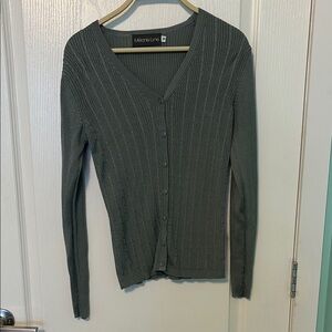 Grey V-Neck Cable Knit Long Sleeve Button up Sweater EUC